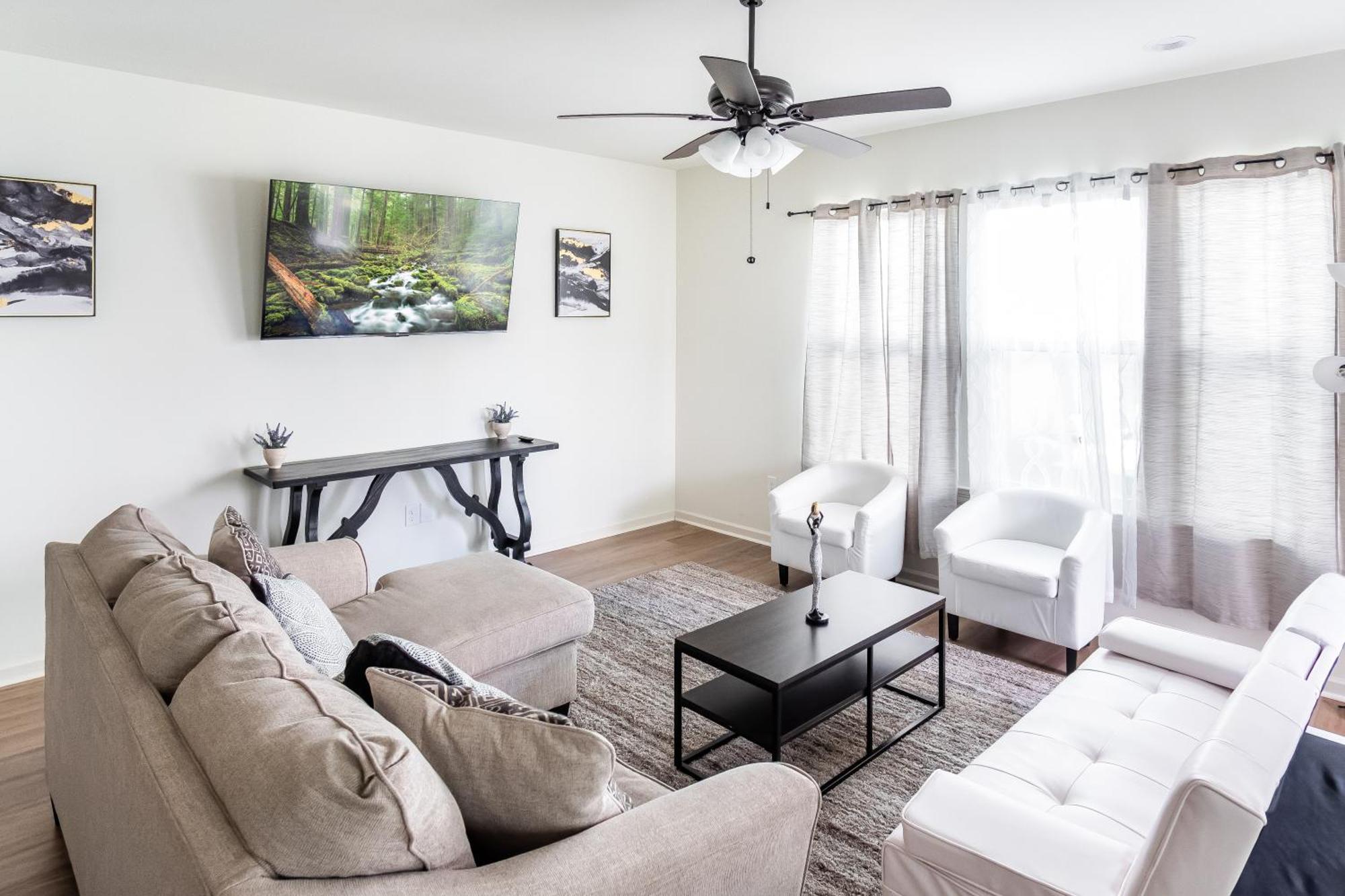 Luxury Townhome By Lsu Campus Baton Rouge Bagian luar foto